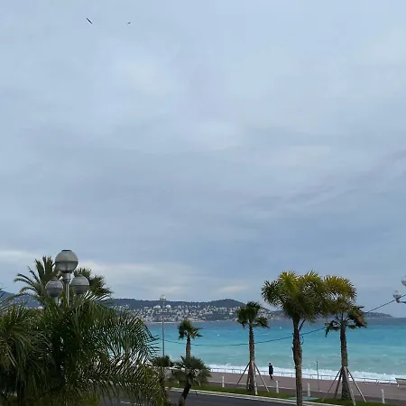 Appartement Palais Elisabeth Promenade Des *